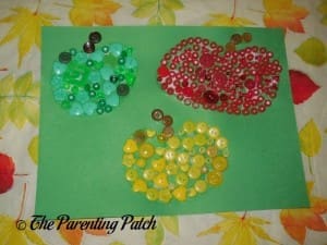 Finished Button Apples Craft